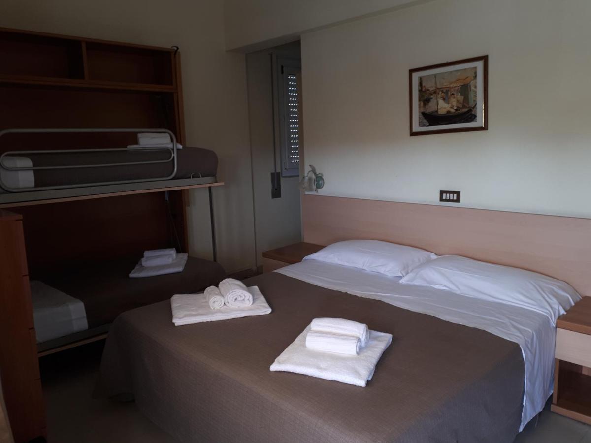 Hotel Laurin Lido di Camaiore Exterior foto
